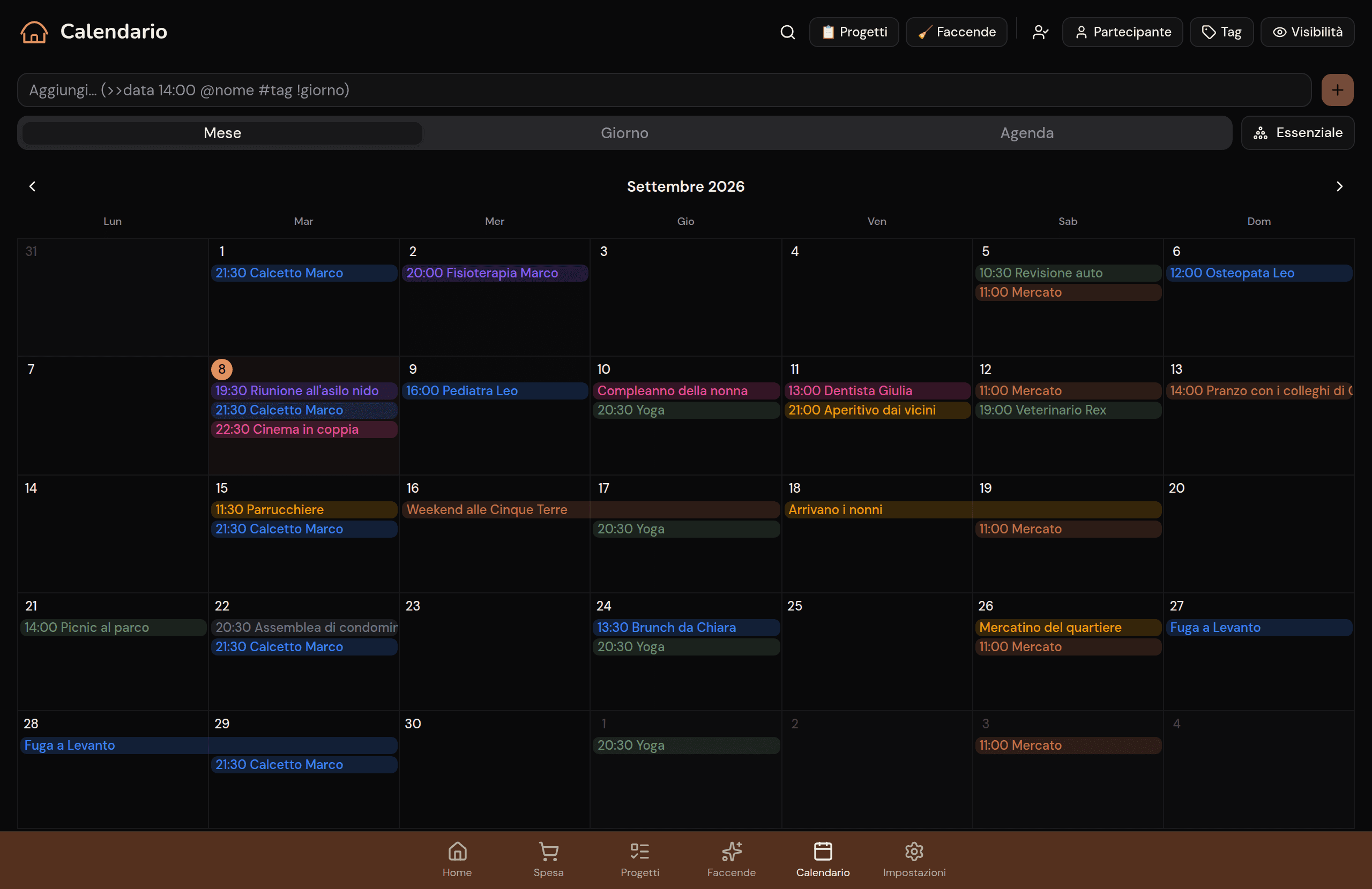 Calendario Kotidy su schermo grande, vista mese con gli eventi della casa